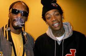 Snoop Dogg & Wiz Khalifa, Snow Tha Product – Gang Gang